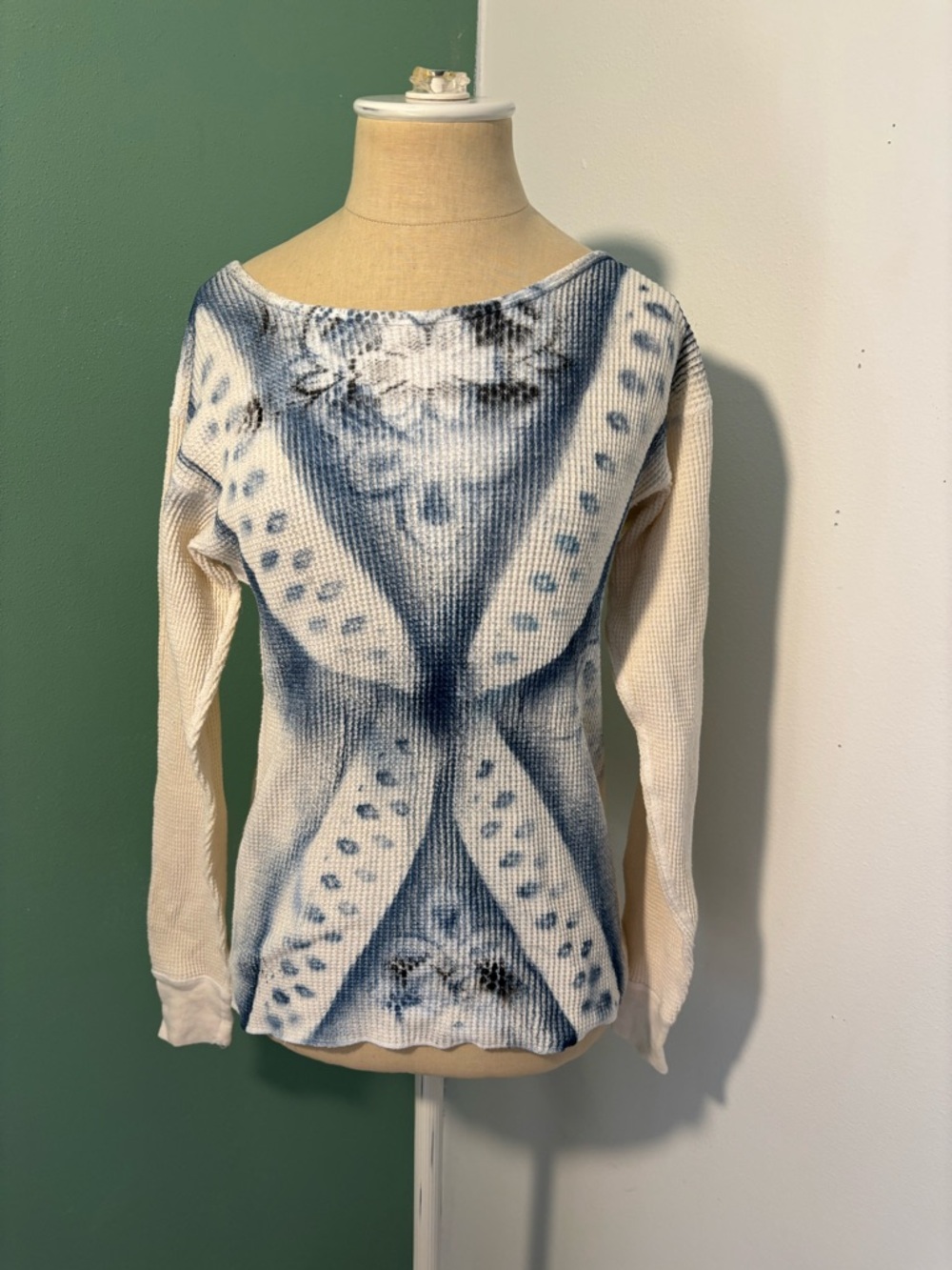 Vintage OAK Painted Waffle Knit Long Sleeve Top - Blue & Cream
